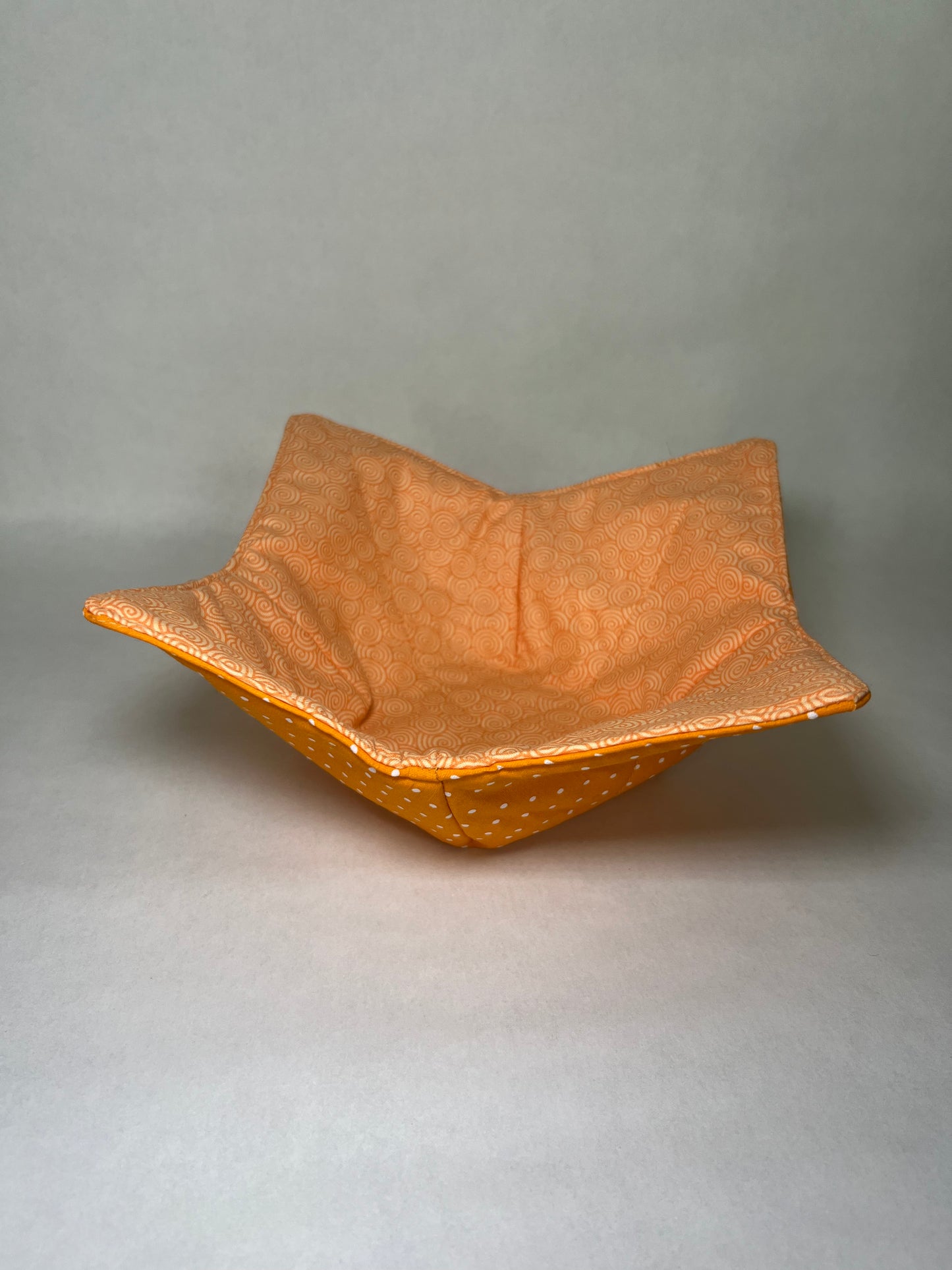 Polka Dot & Swirl Microwave Bowl Cozy