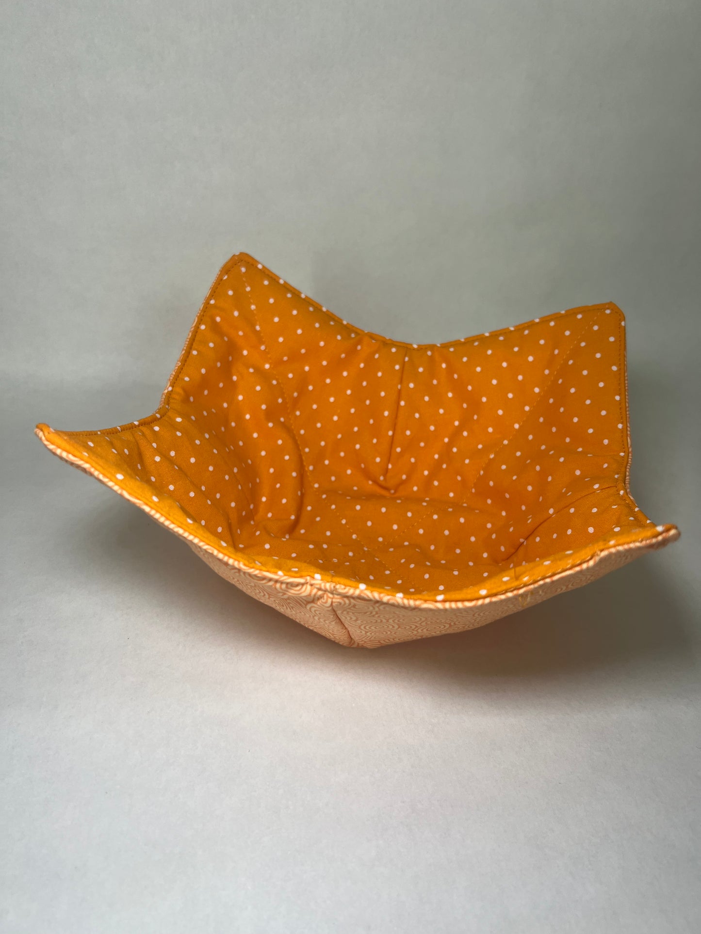 Polka Dot & Swirl Microwave Bowl Cozy
